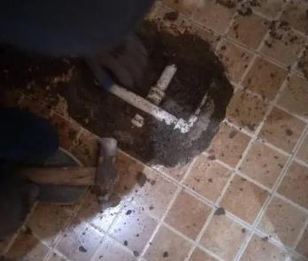 太康卫生间漏水维修公司为您分享下卫生间渗水如何处理及注意事项